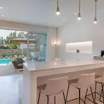 Apartment Athina With Direct Pool Access - Gh8 *