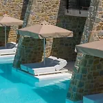 Athina With Direct Pool Access - Gh8 Gialova