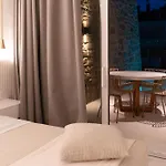 Athina With Direct Pool Access - Gh8 Apartment Gialova