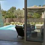 Athina With Direct Pool Access - Gh8 *