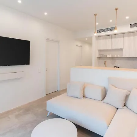 Athina With Direct Pool Access - Gh8 *