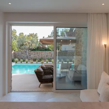 Athina With Direct Pool Access - Gh8 *