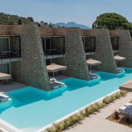 Apartmán Athina With Direct Pool Access - Gh8 *