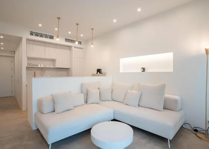 Athina With Direct Pool Access - Gh8 Apartamento