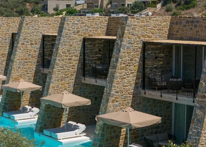 Athina With Direct Pool Access - Gh8 Apartment