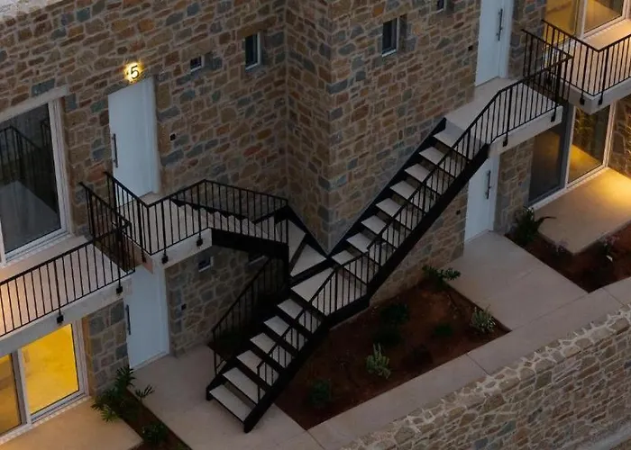 Athina With Direct Pool Access - Gh8