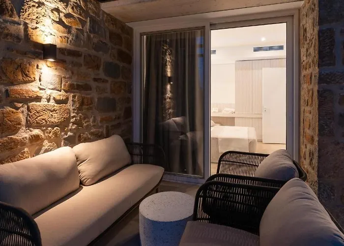 Athina With Direct Pool Access - Gh8 아파트 지아로바